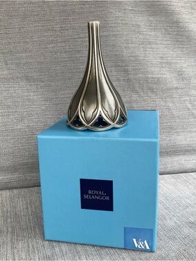 Royal Salengor Wine Funnel